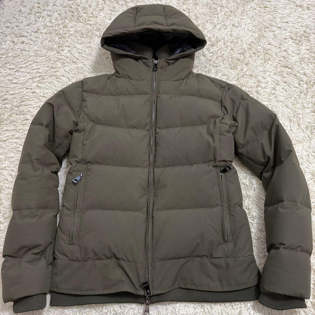 AKM Contemporary ダウンジャケット M カーキ 美品 フード付