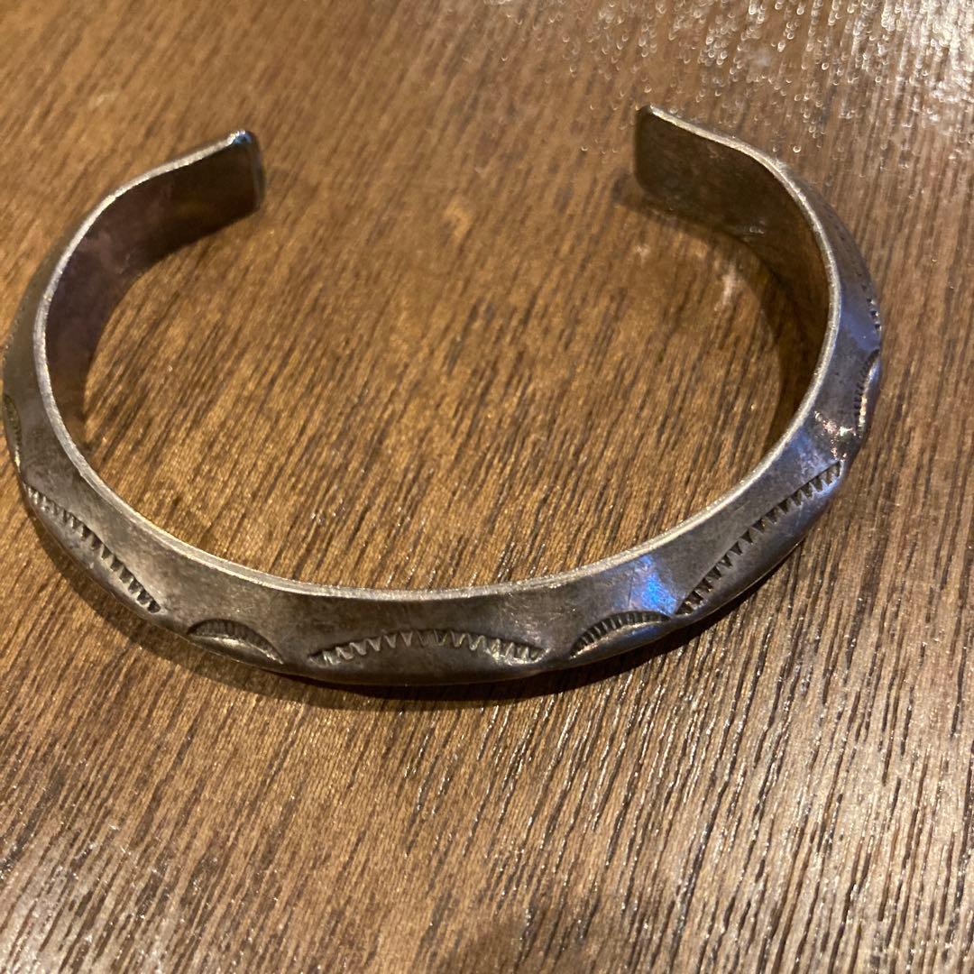 O*h様 ⭐️シルバー 波状模様 カフブレスレット⭐️