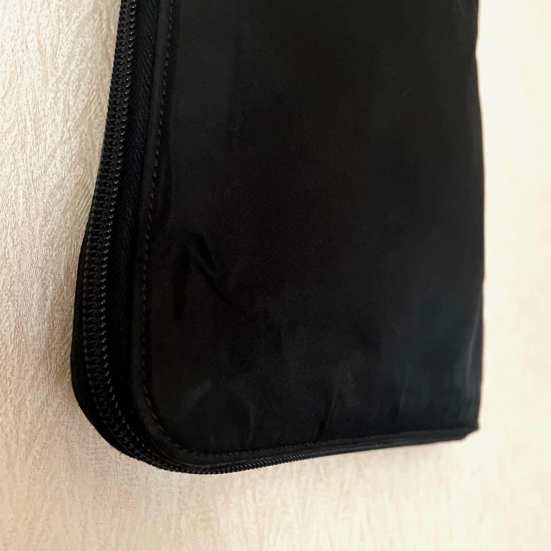 PRADAプラダ　ハンドバッグ　トートバッグ　ナイロン