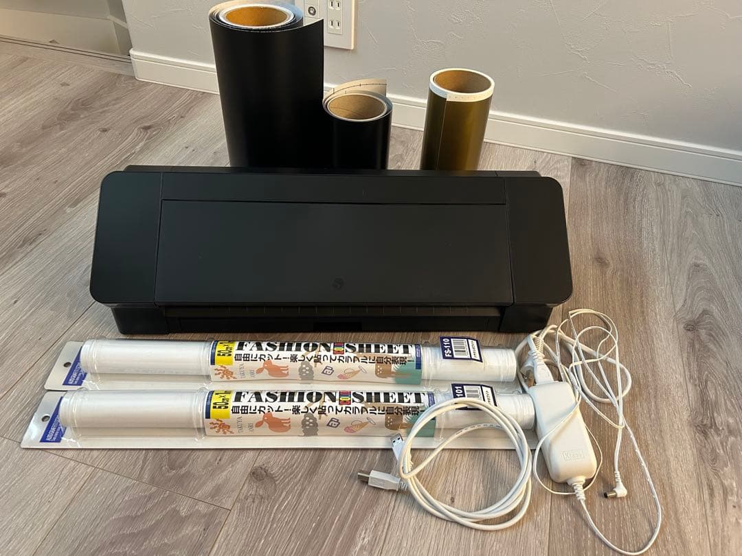 シルエット カメオ CAMEO 4 カッティングマシン 本体 ブラック　おまけ付