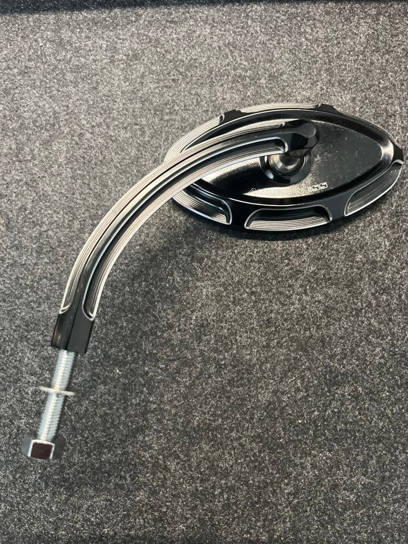 アレンネス　ARLEN NESS ブラック ミラー