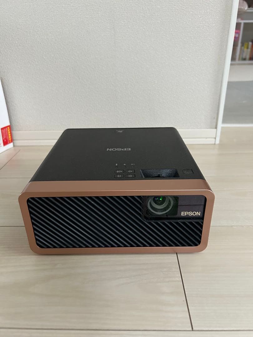 EPSON プロジェクター EF-100B 本体