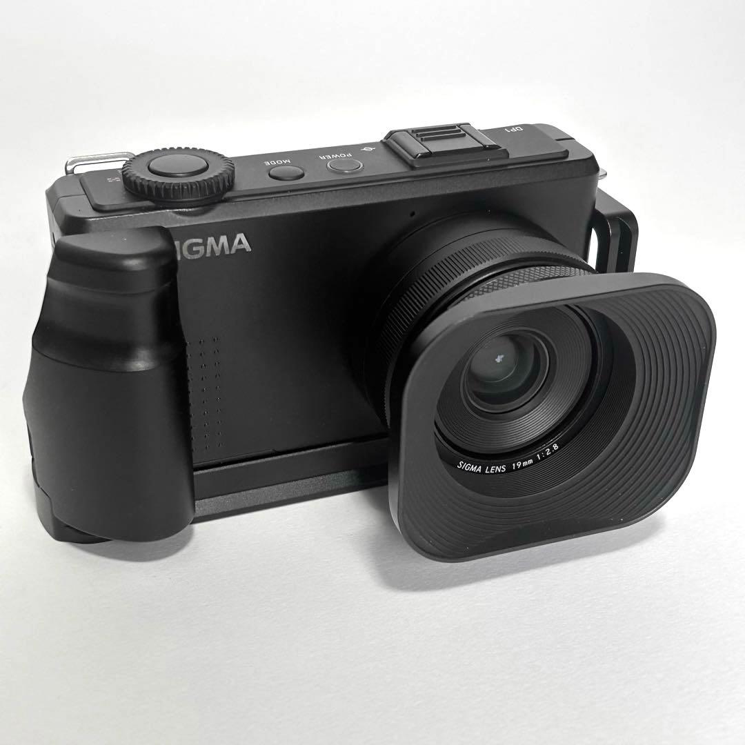 デジタルカメラ SIGMA DP1 Merrill