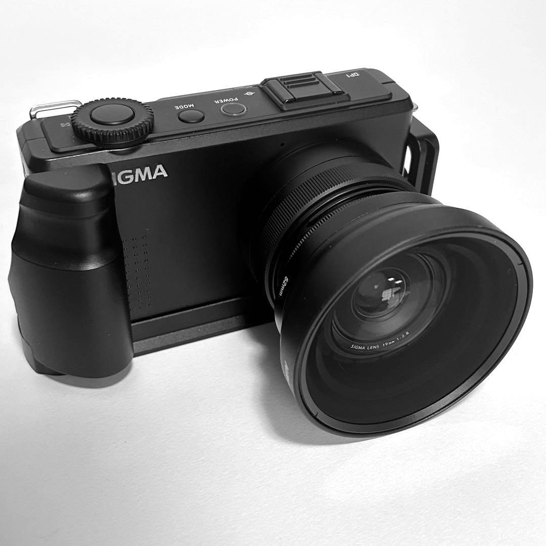 デジタルカメラ SIGMA DP1 Merrill