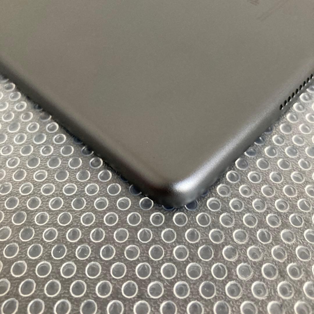 3262【早い者勝ち】iPad7 第7世代 32GB WIFIモデル☆