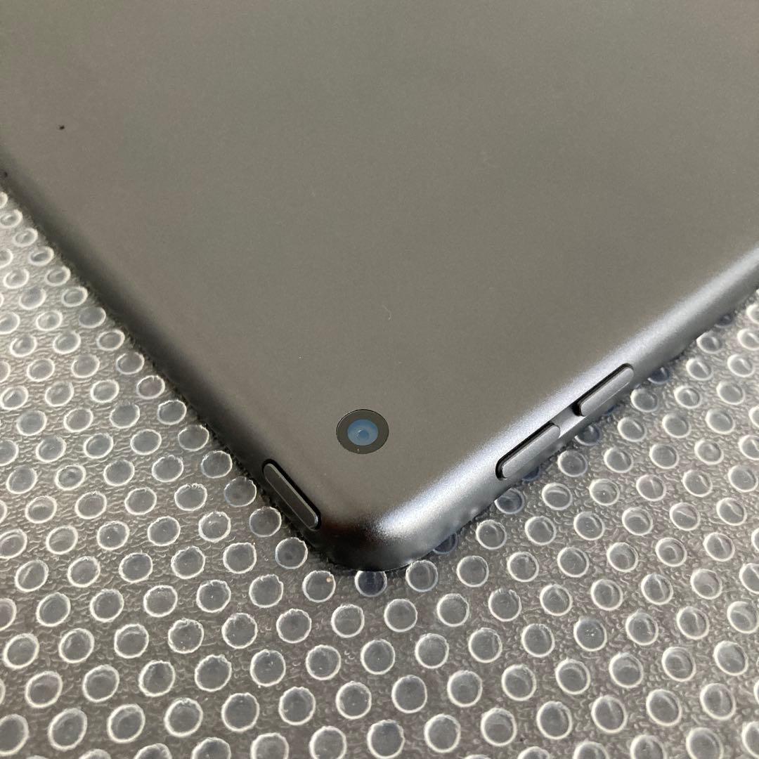 3262【早い者勝ち】iPad7 第7世代 32GB WIFIモデル☆