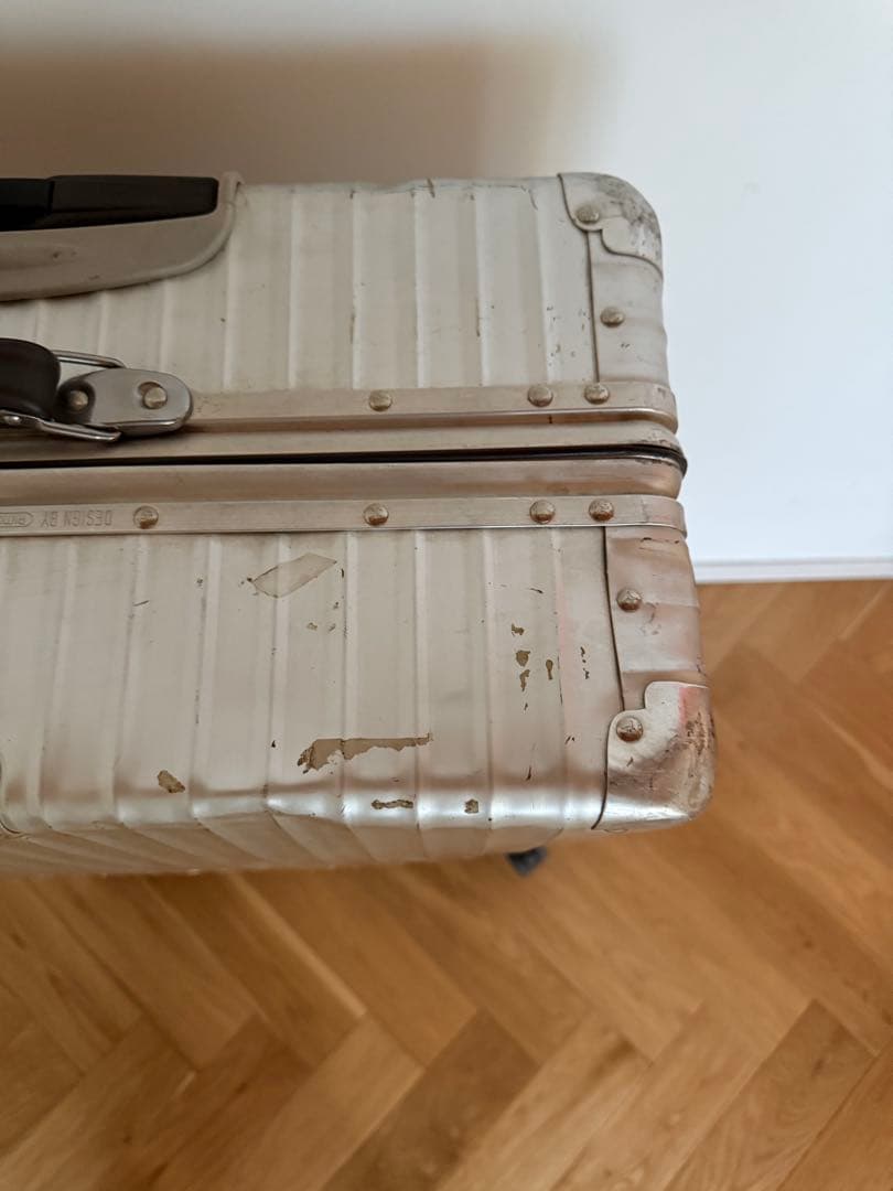 ⭐︎希少・廃盤モデル⭐︎ RIMOWA（リモワ）104L 四輪　クラシックフライト