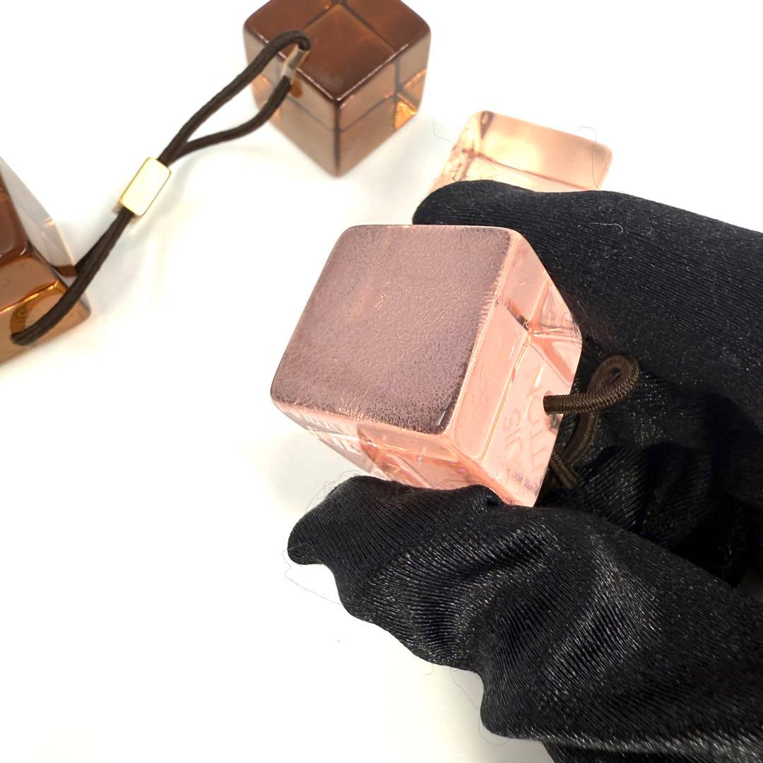 LOUIS VUITTON ルイ・ヴィトン　ヘアゴム 2個セット　ポーチ付き