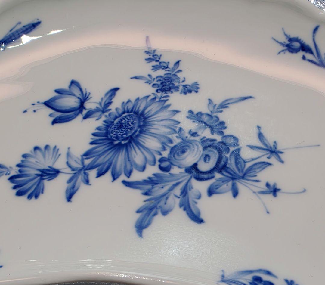 マイセン ブルーフラワー:ブルーメ インセクト三日月型皿