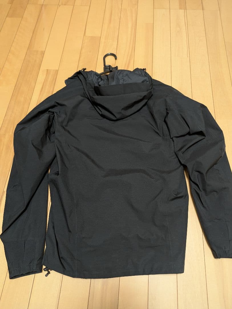 アークテリクス　ソラノフーディー　XS