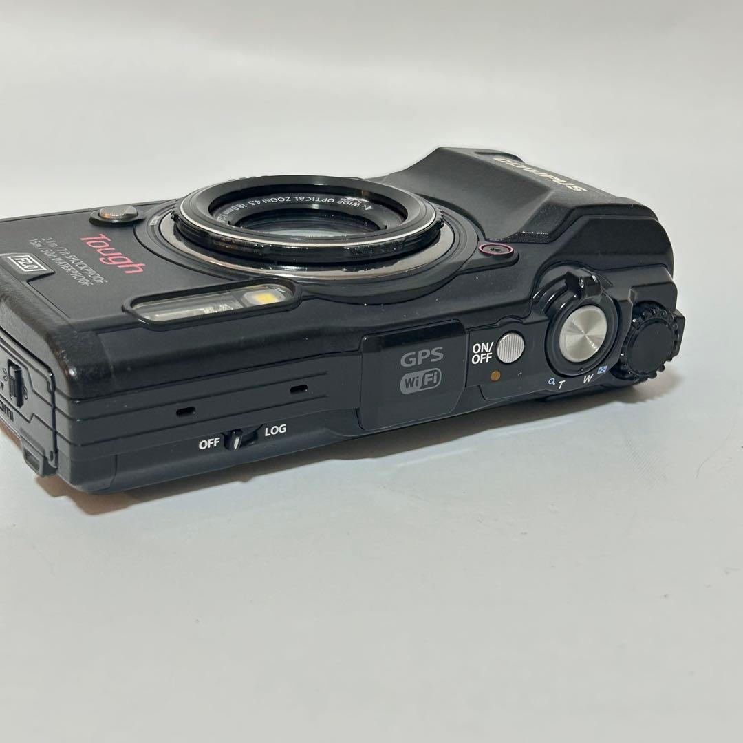 Olympus Tough TG-5 コンパクトデジタルカメラ