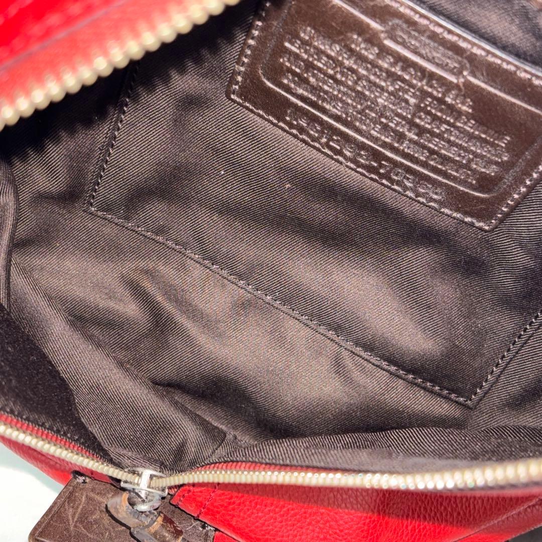 COACH トンプソン ボディバッグ レッドレザー希少カラー！