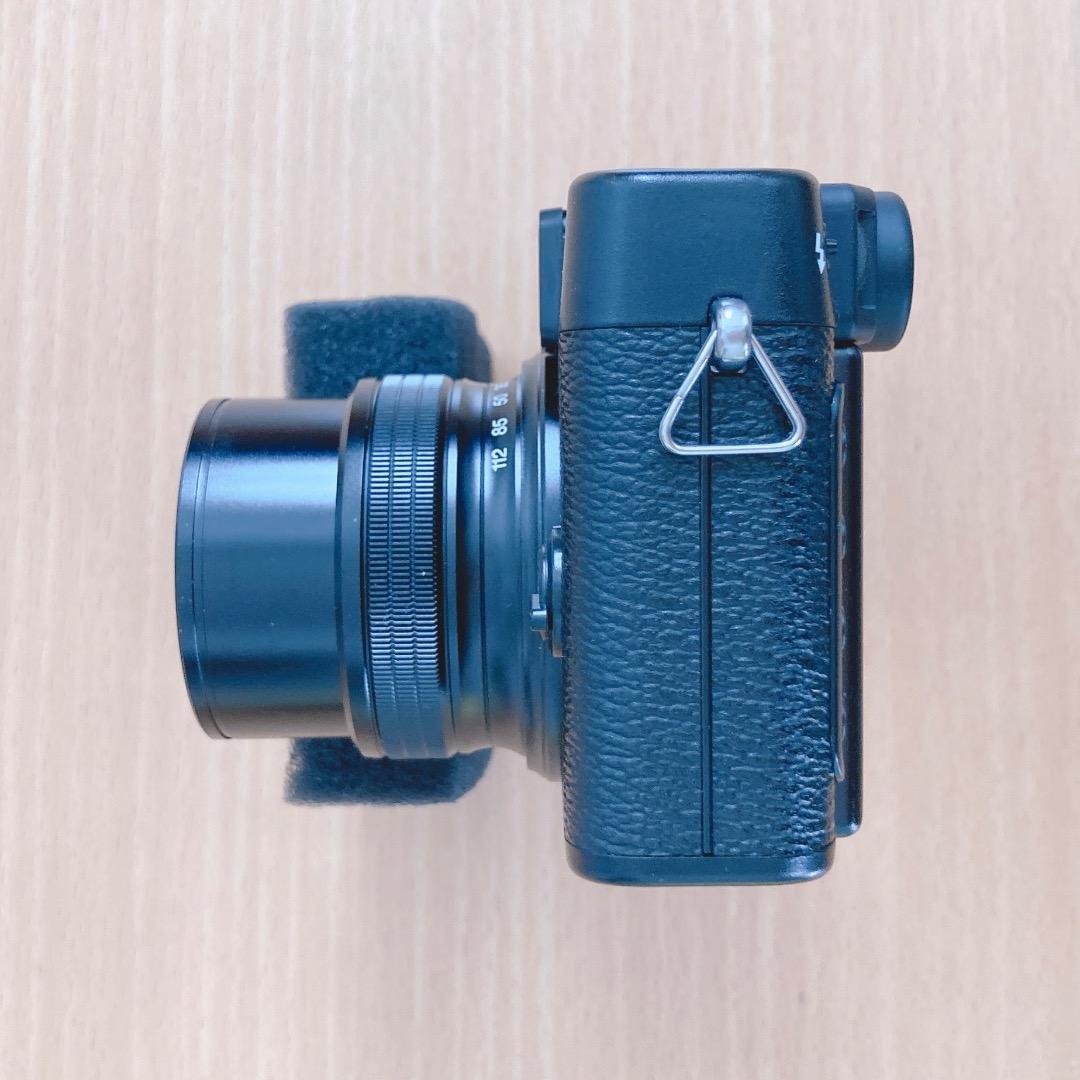 匿名送料込 富士フィルム FUJIFILM X10 コンパクトデジタルカメラ