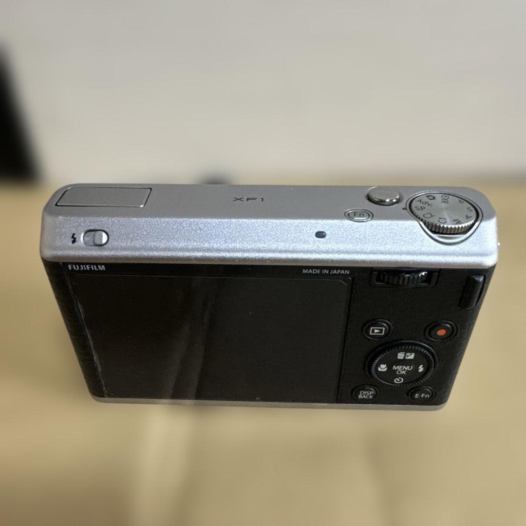 富士フイルム XF1 コンパクトデジタル フジフイルム