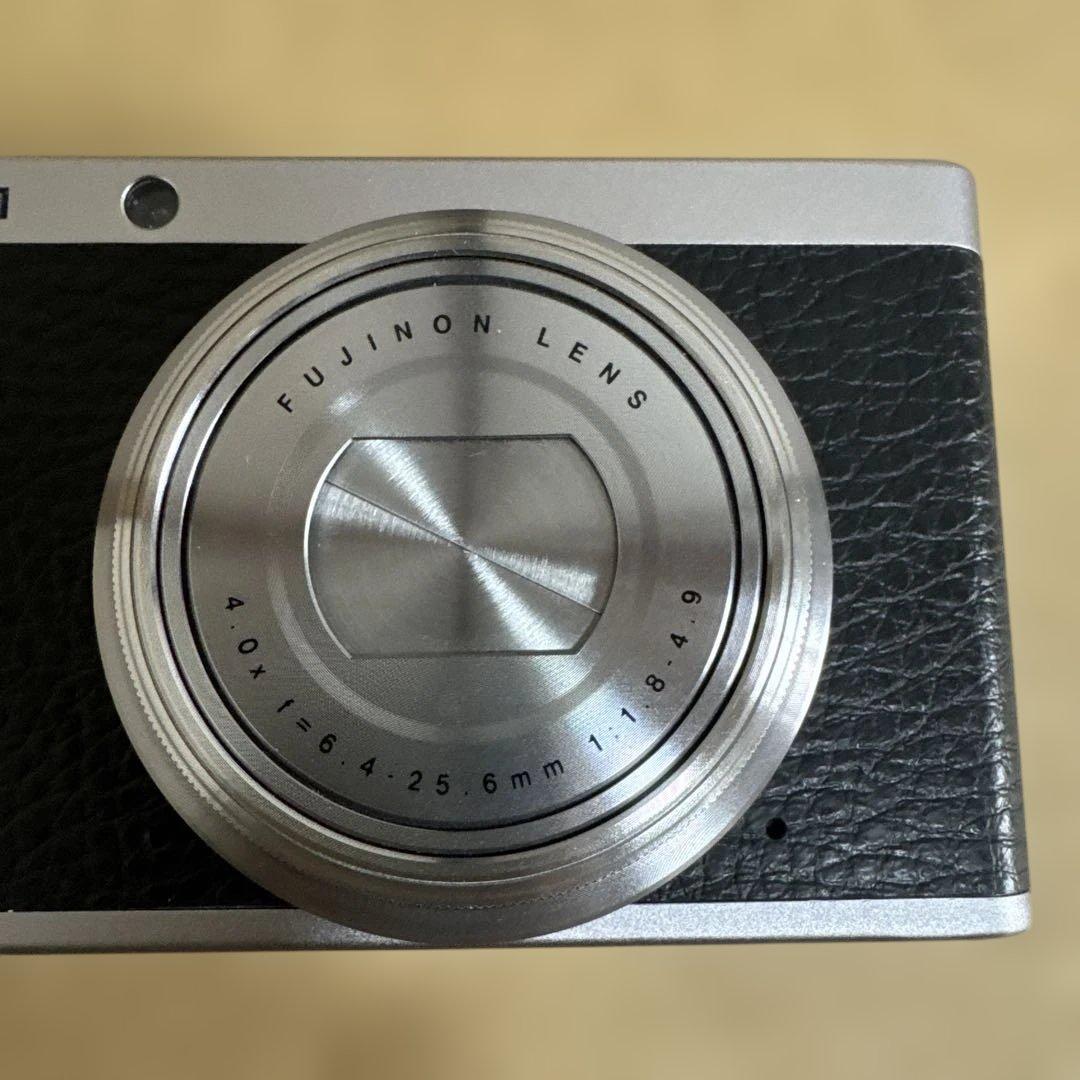 富士フイルム XF1 コンパクトデジタル フジフイルム