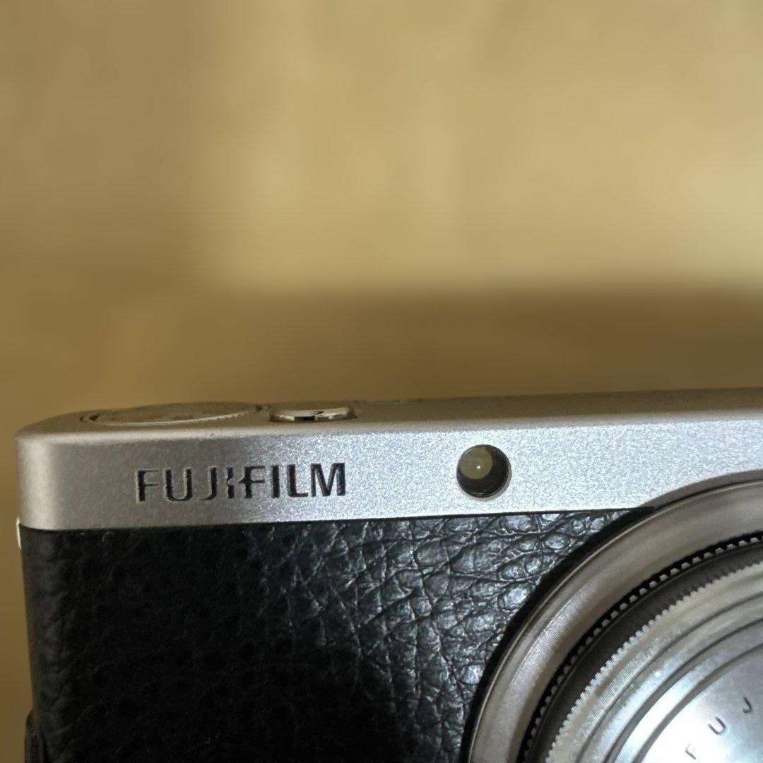 富士フイルム XF1 コンパクトデジタル フジフイルム