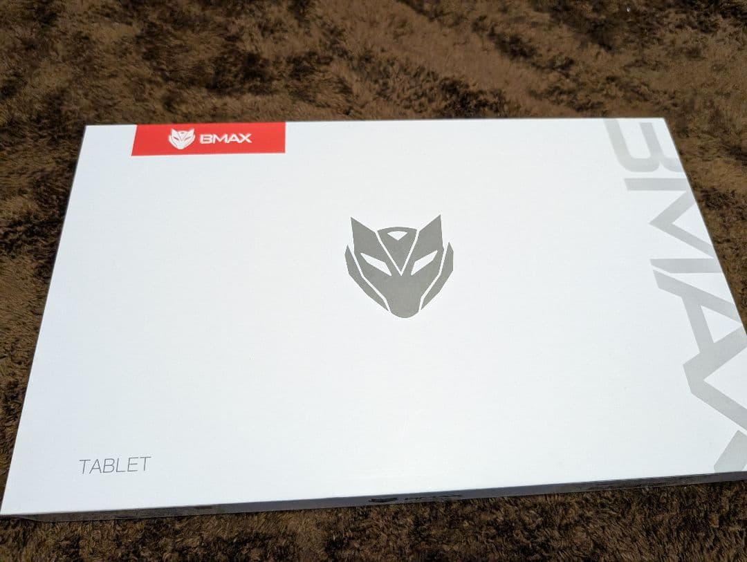 BMAX MaxPad I11 Plusタブレット(ケース付き)