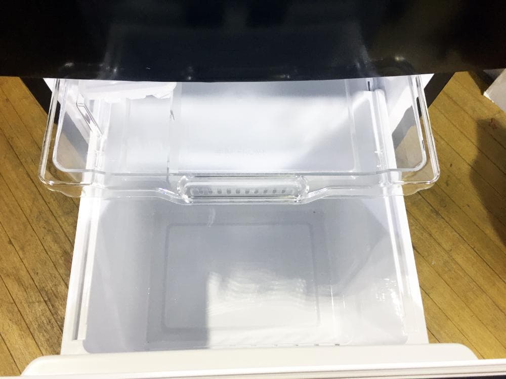 30日迄！美品★Hisense 150L 冷蔵庫【HR-D15CB】EOG3