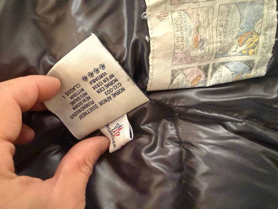 美品！モンクレールのダウンジャケット　MONCLER