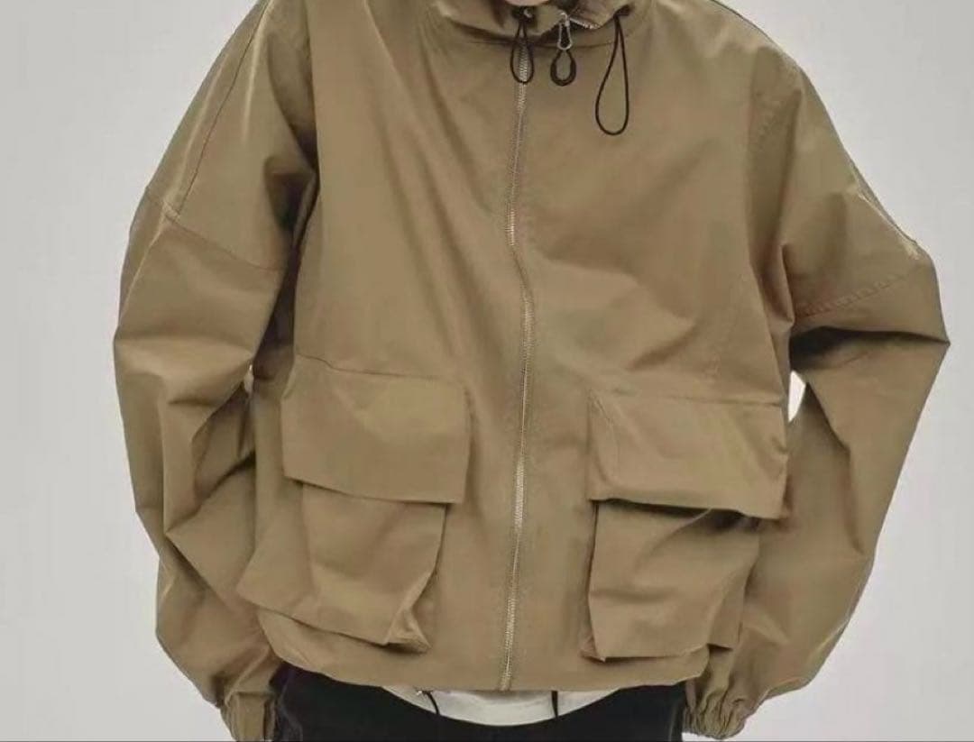 chi出品になります。