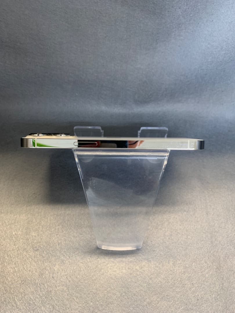 美品 国内版 SIMフリー iPhone13 Pro 256GB シルバー色