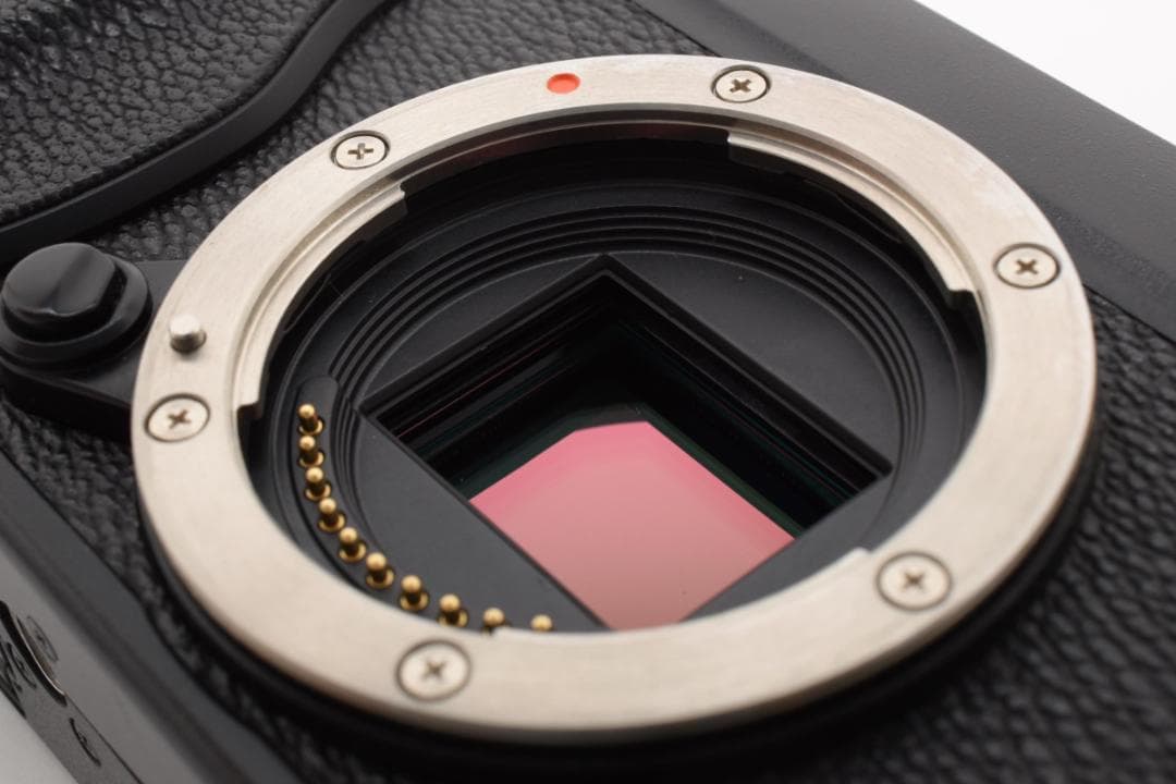 美品 フジフィルム　FUJIFILM X-E2 1149