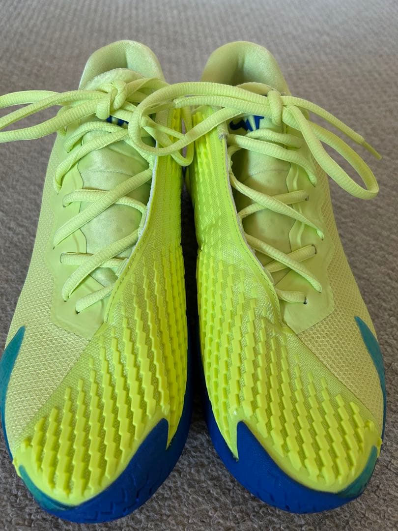 Nikeテニスシューズ ヴェイパーケージ4ラファ