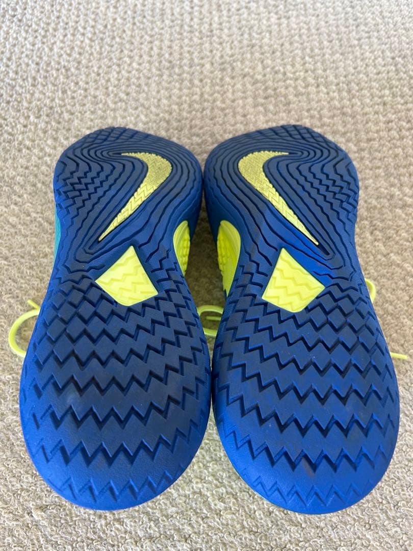 Nikeテニスシューズ ヴェイパーケージ4ラファ