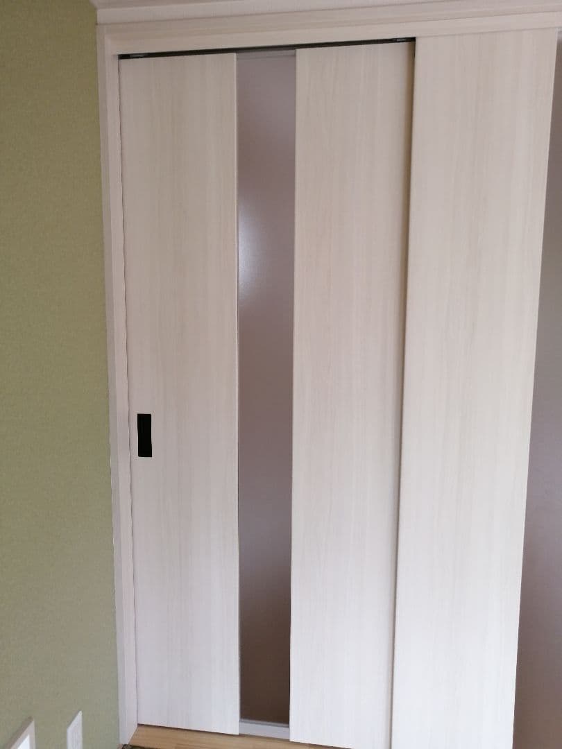 専用　YKKap ラフォスタホワイトウォールナット TL 吊り引き戸2枚セット