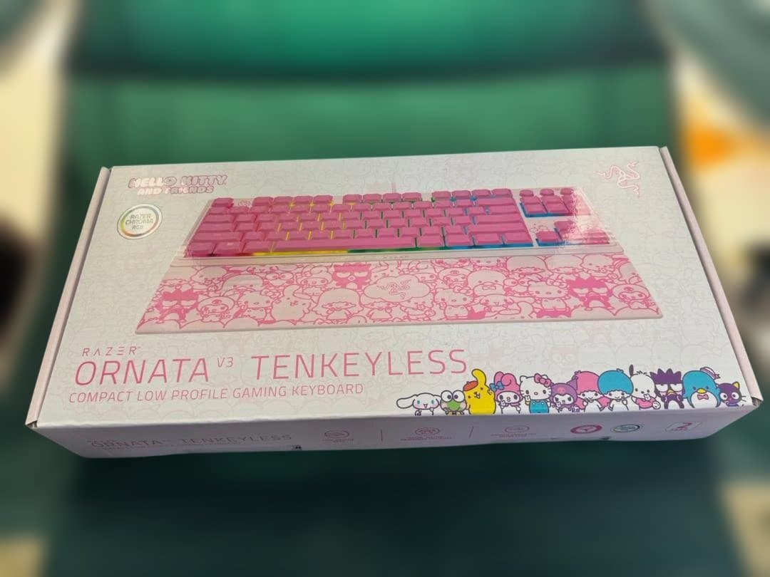 Razer Ornata V3 サンリオコラボ キーボード