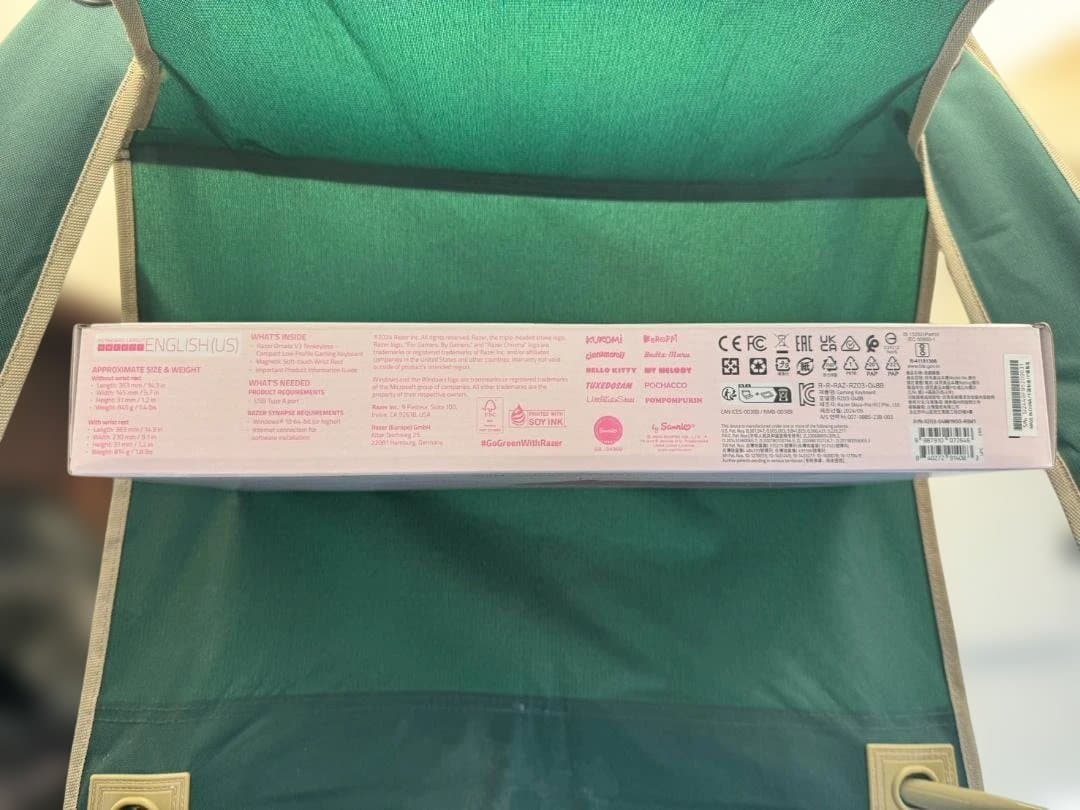 Razer Ornata V3 サンリオコラボ キーボード