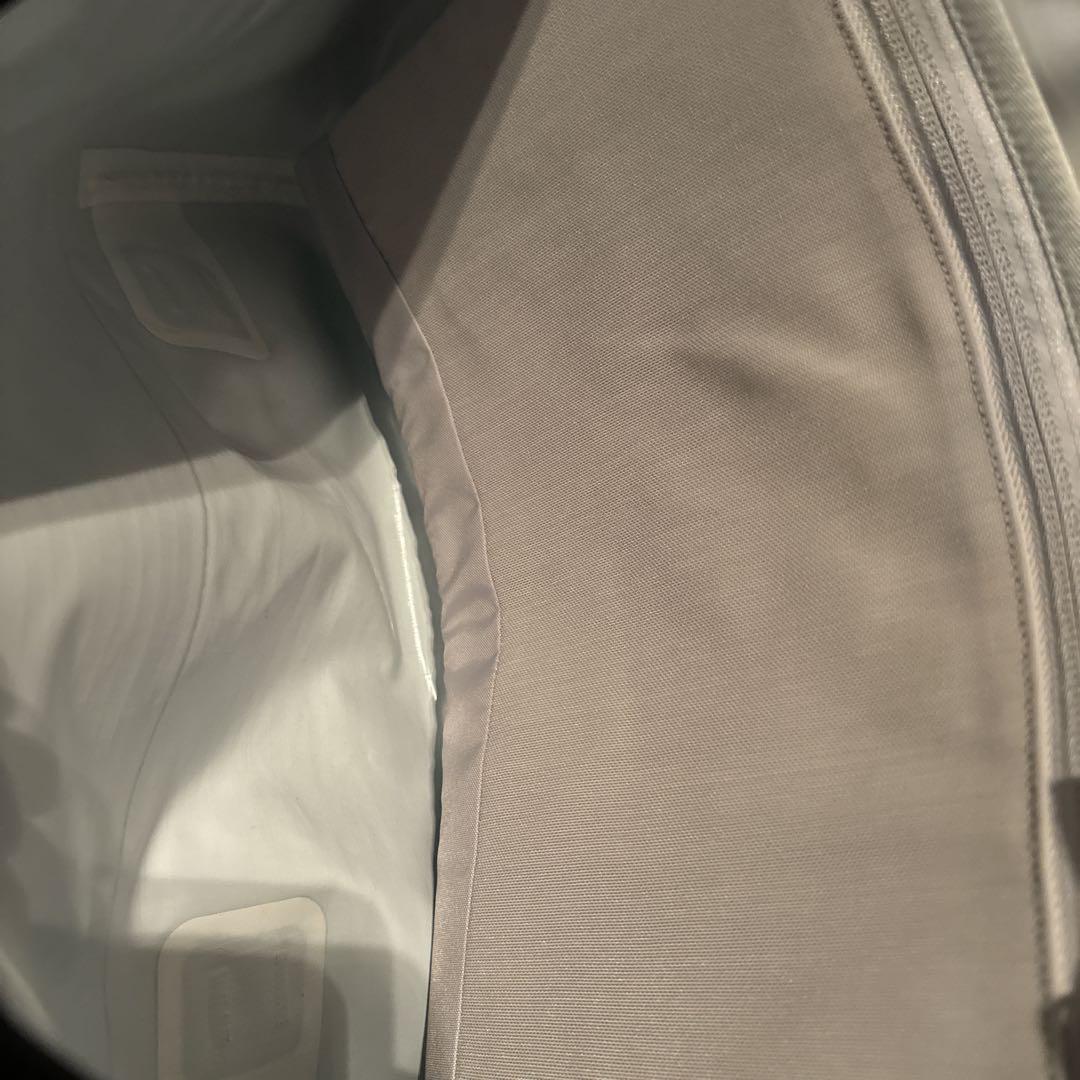 最終価格 ARC’TERYX granville 10 courier bag