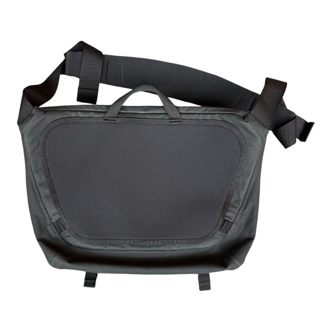 最終価格 ARC’TERYX granville 10 courier bag