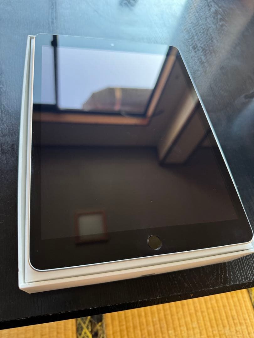 iPad 代9世代　64gb