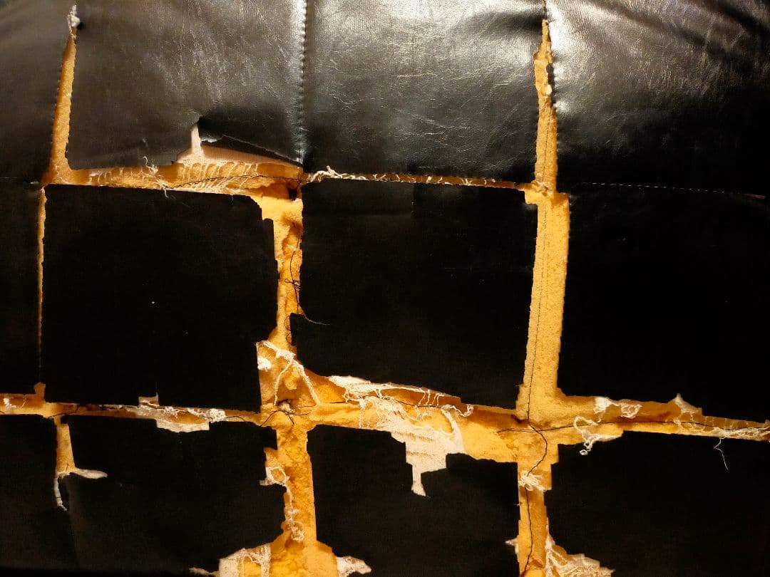 難あり　カリモク60　Kチェア　黒