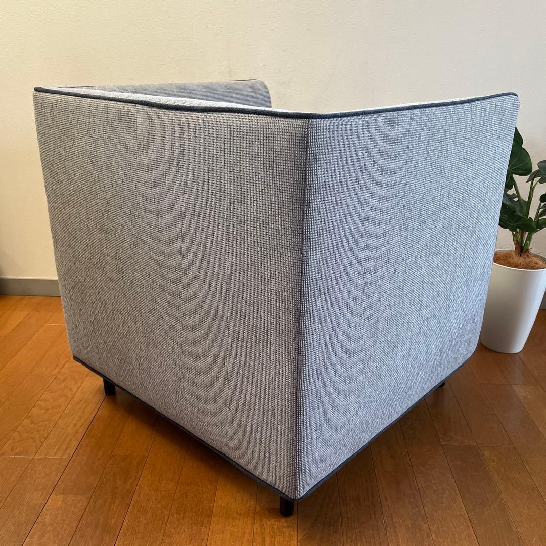 PLUS プラス　S1 アームチェア　② 19万　シングルソファ　モダン　美品