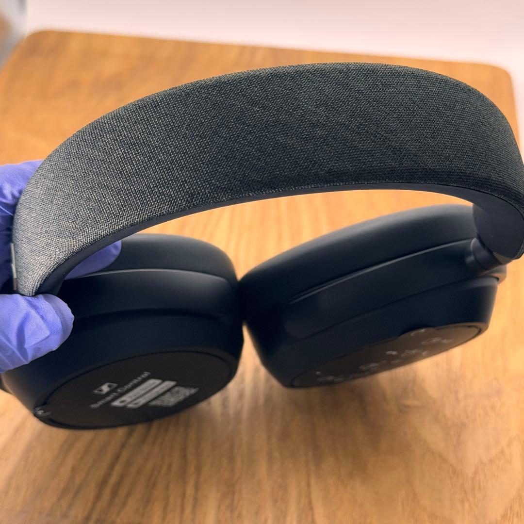 美品　Sennheiser Momentum 4 ワイヤレスヘッドホン