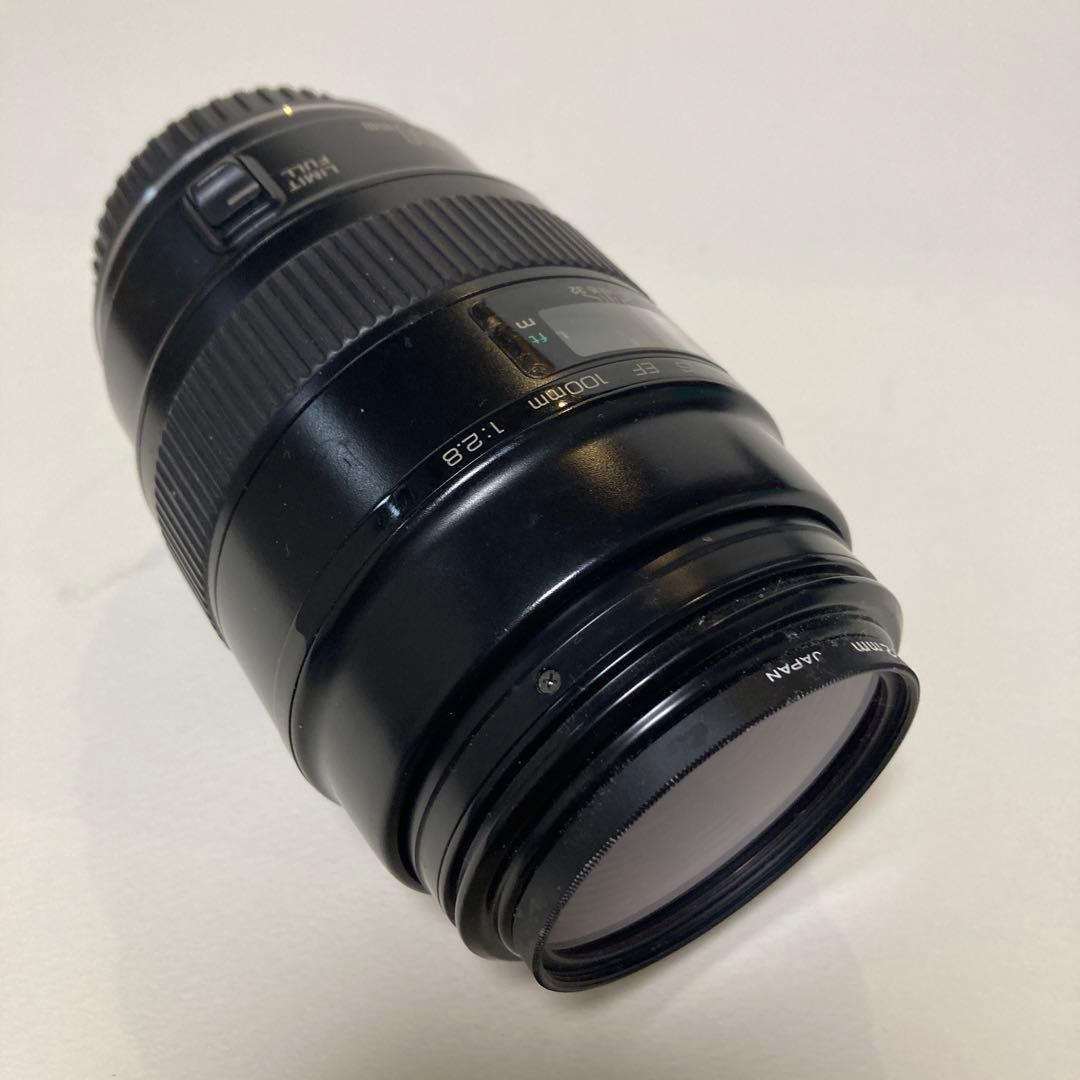 Canonマクロレンズ　EF100mm 1:2.8
