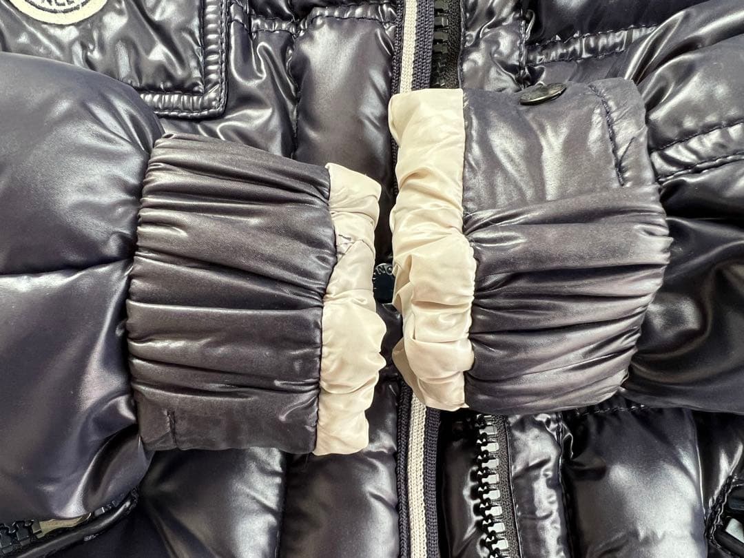 MONCLER ダウンジャケットネイビー綺麗な品物です。size1