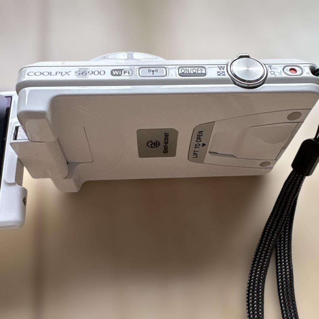 さーもんさん専用　　　Nikon COOLPIX s6900 12倍ズーム