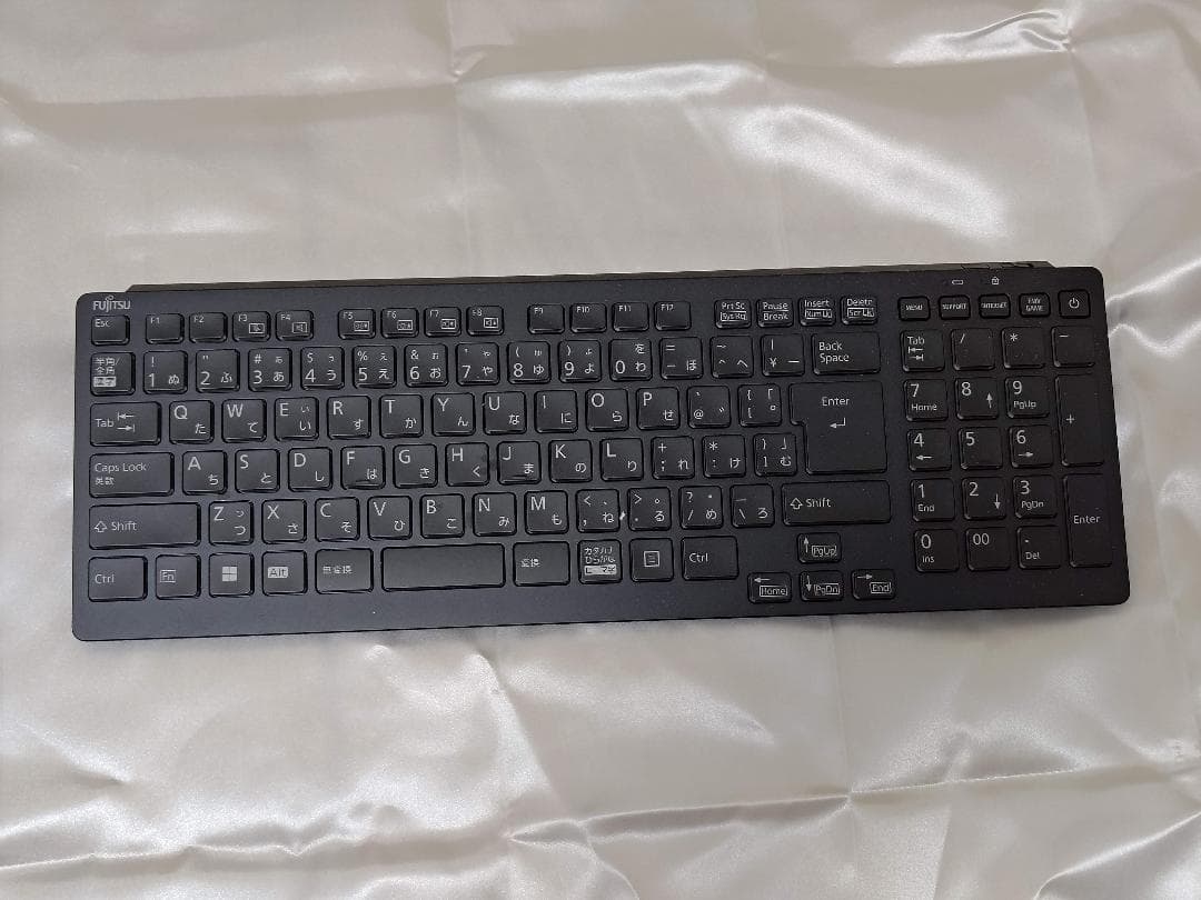 富士通 デスクトップパソコン 23.8インチ ESPRIMO WF1/H3