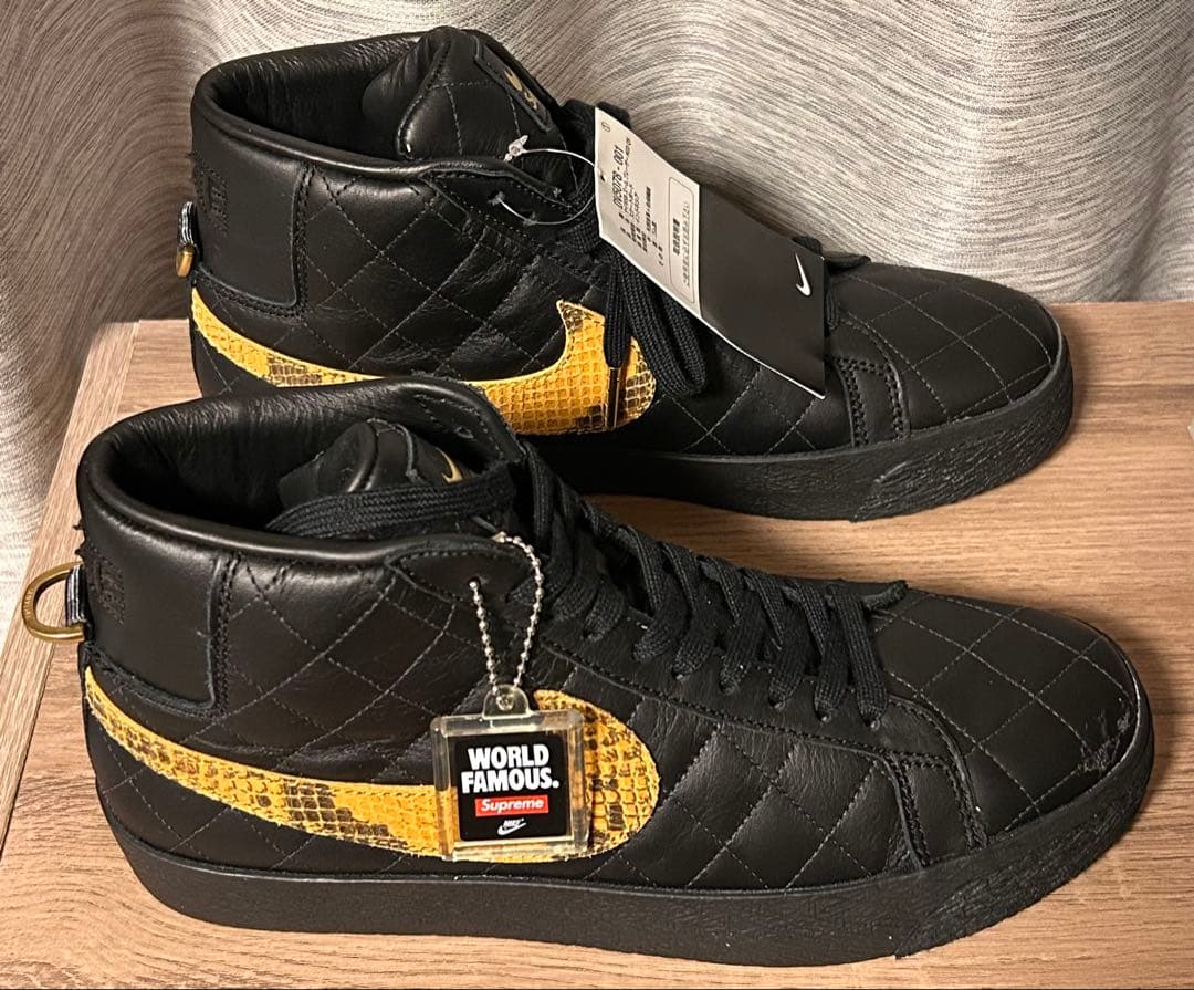 未使用品Nike Supreme Blazer Mid ブラック/イエロー