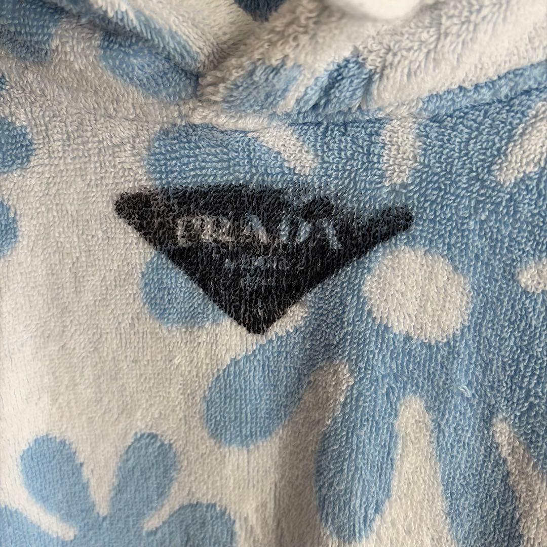 PRADA 三角プレート ロゴ入り パイル生地パーカー総柄 花柄 オーバーサイズ