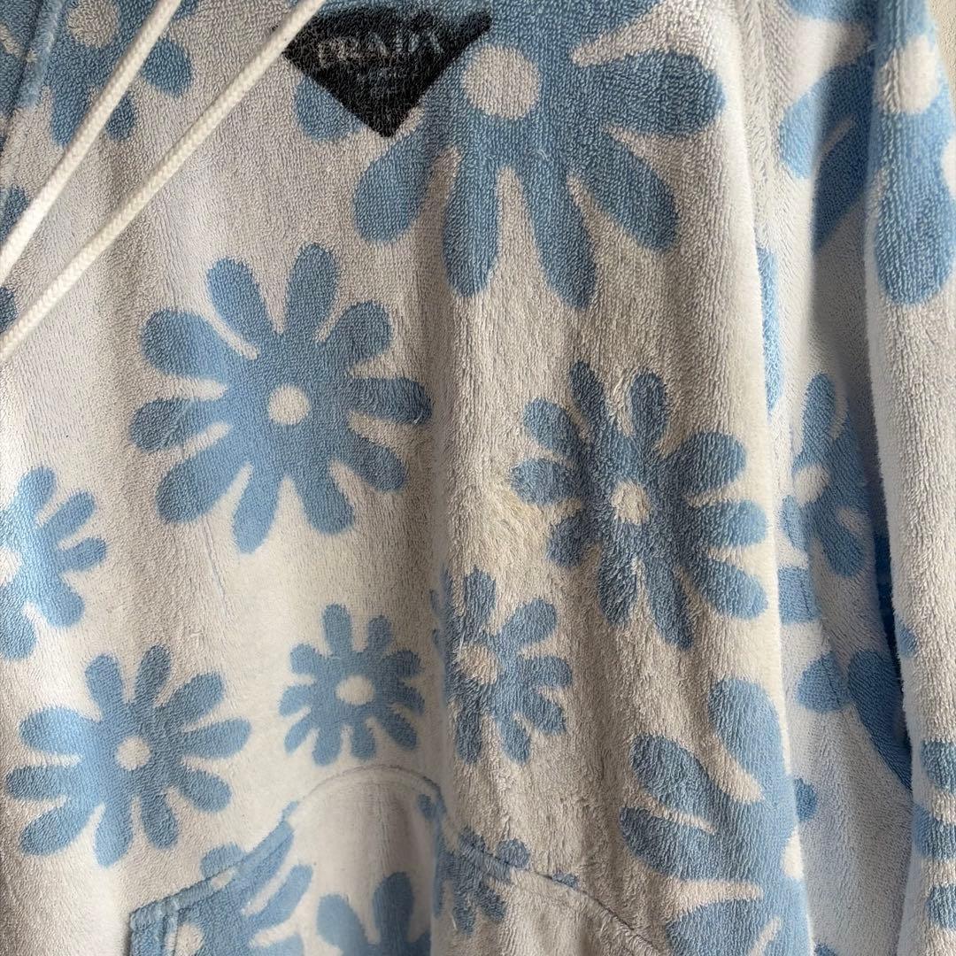 PRADA 三角プレート ロゴ入り パイル生地パーカー総柄 花柄 オーバーサイズ