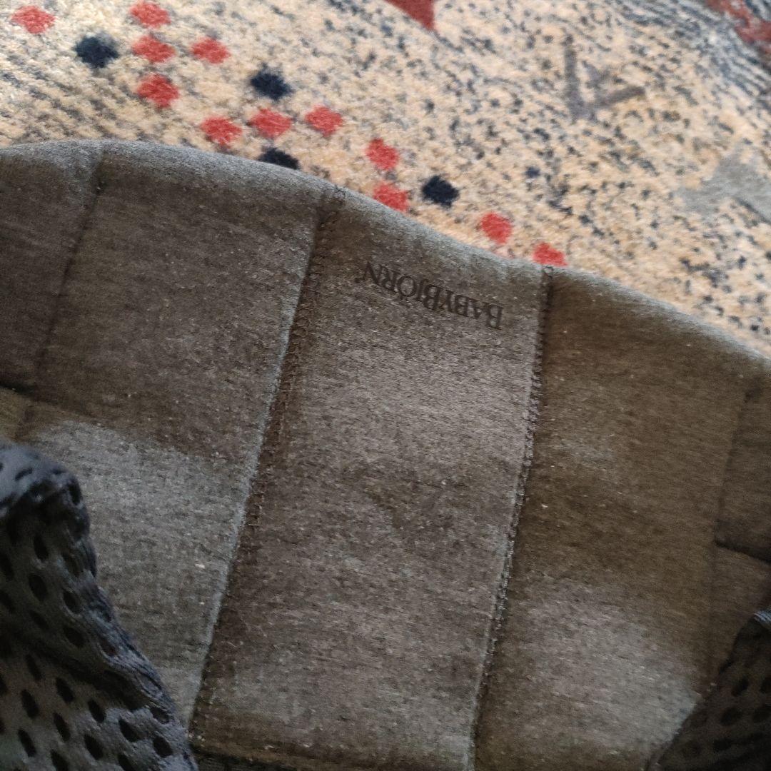 BABYBJÖRN ハーモニー　抱っこ紐 グレー メッシュ