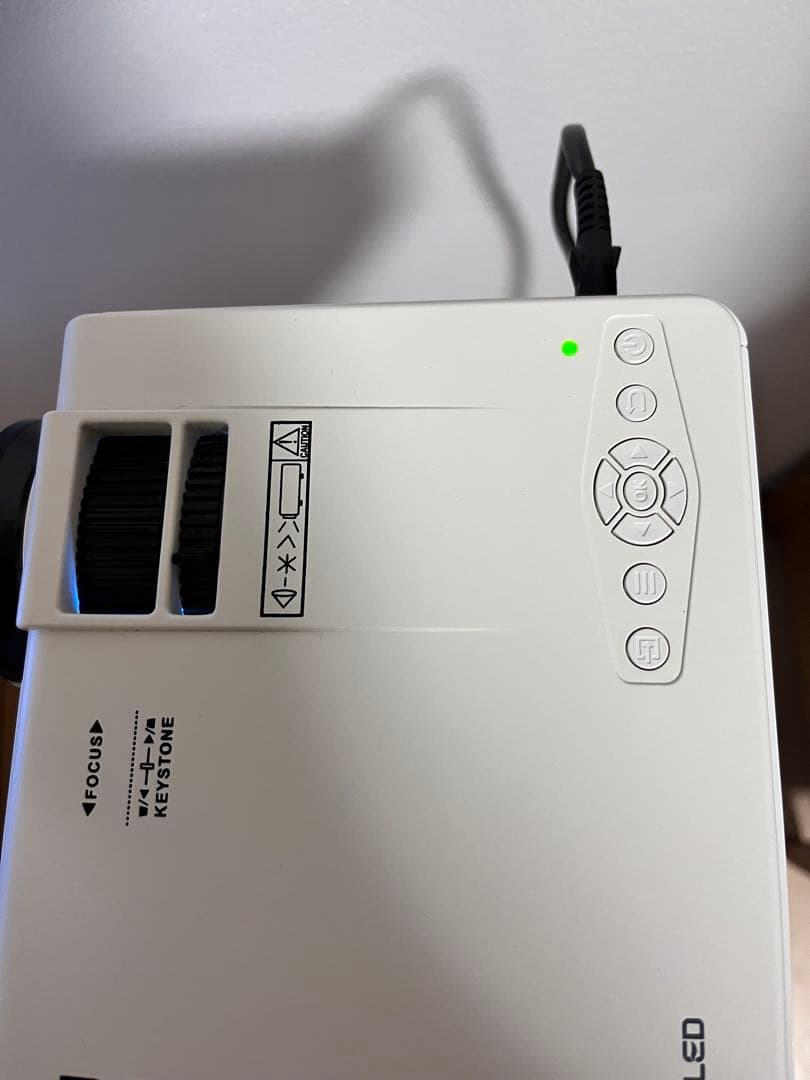 DR.J ミニプロジェクター 三脚付 ホームシアター ホワイトhi-04 箱無し