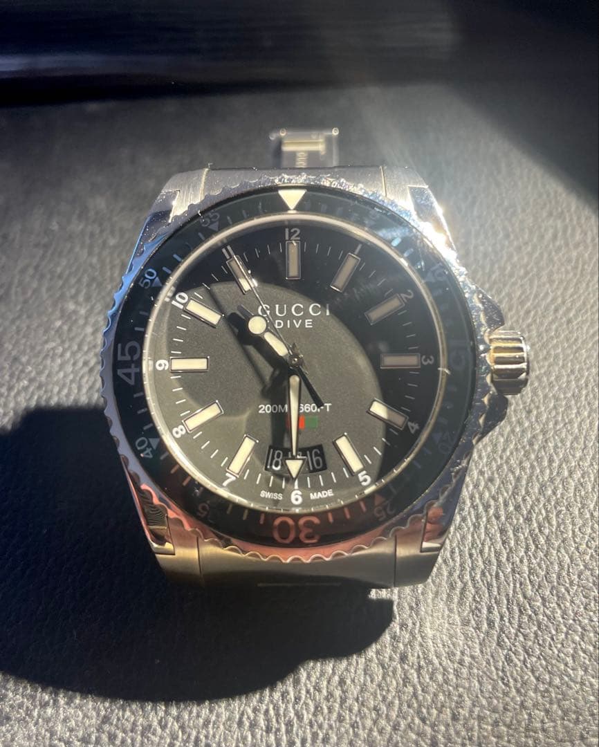 GUCCI YA136301A ダイブ スチール クォーツ 電池交換済み