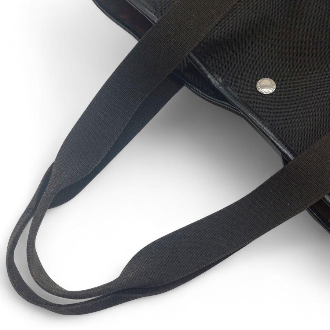 大容量　ブラックレーベルクレストブリッジ　チェック　 ナイロン トートバッグ　黒