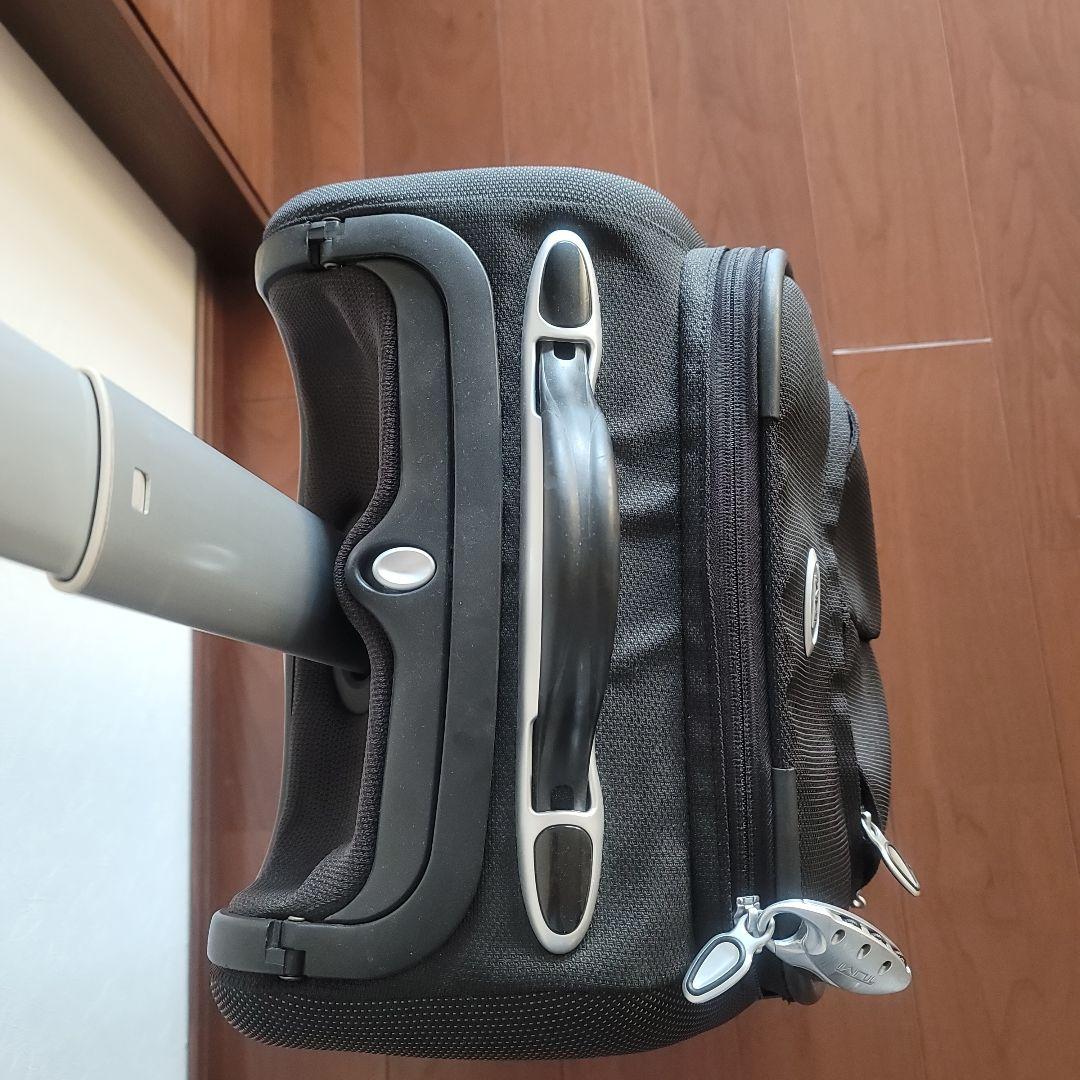 TUMI 数量限定貴重モデル　キャリーケース　ハンドル向き回転機能付き