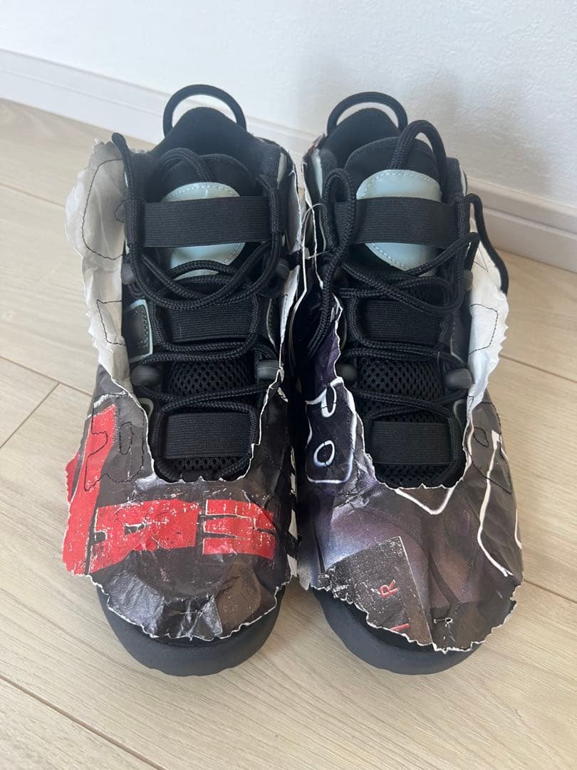 靴 Nike Air More Uptempo \"Made You Look\"